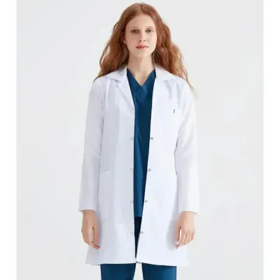 Halat medical dama, alb, lung, cu trei buzunare - Dr. Rever Long - M